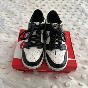 Nike. Size 4.5. Like new.